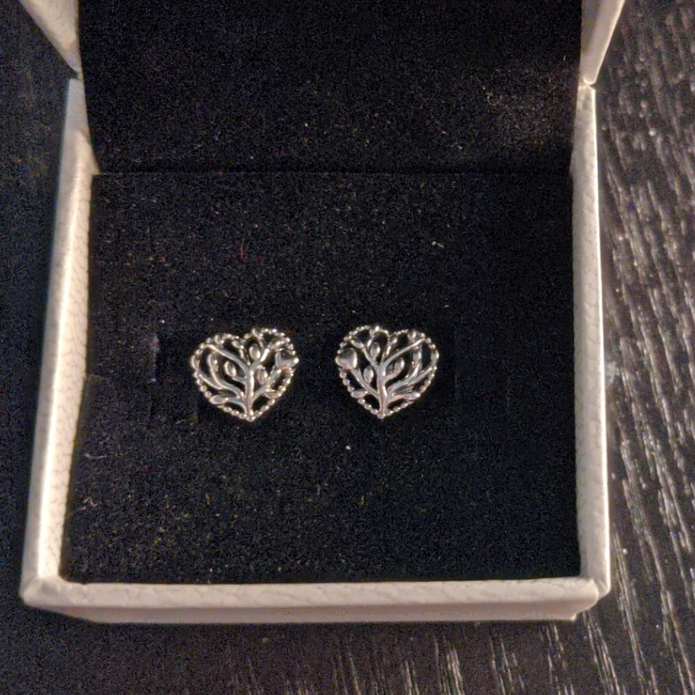 Pandora heart earrings